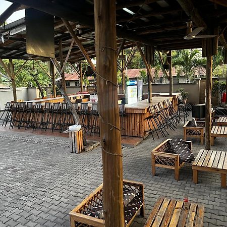 Auberge de jeunesse K27 Premier Backpackers à Dar es Salaam Extérieur photo