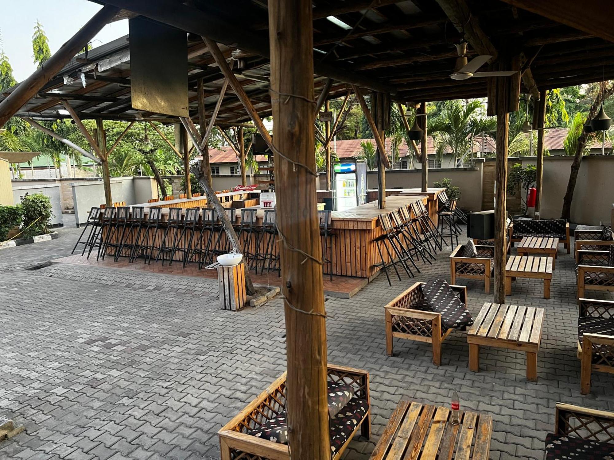 Auberge de jeunesse K27 Premier Backpackers à Dar es Salaam Extérieur photo