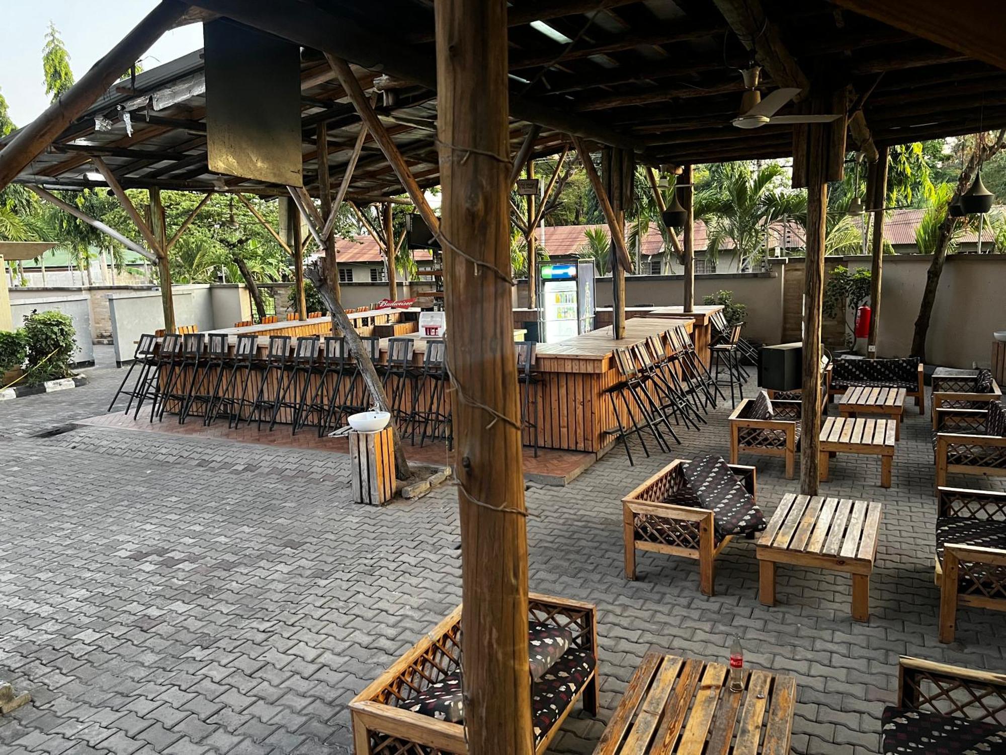 Auberge de jeunesse K27 Premier Backpackers à Dar es Salaam Extérieur photo