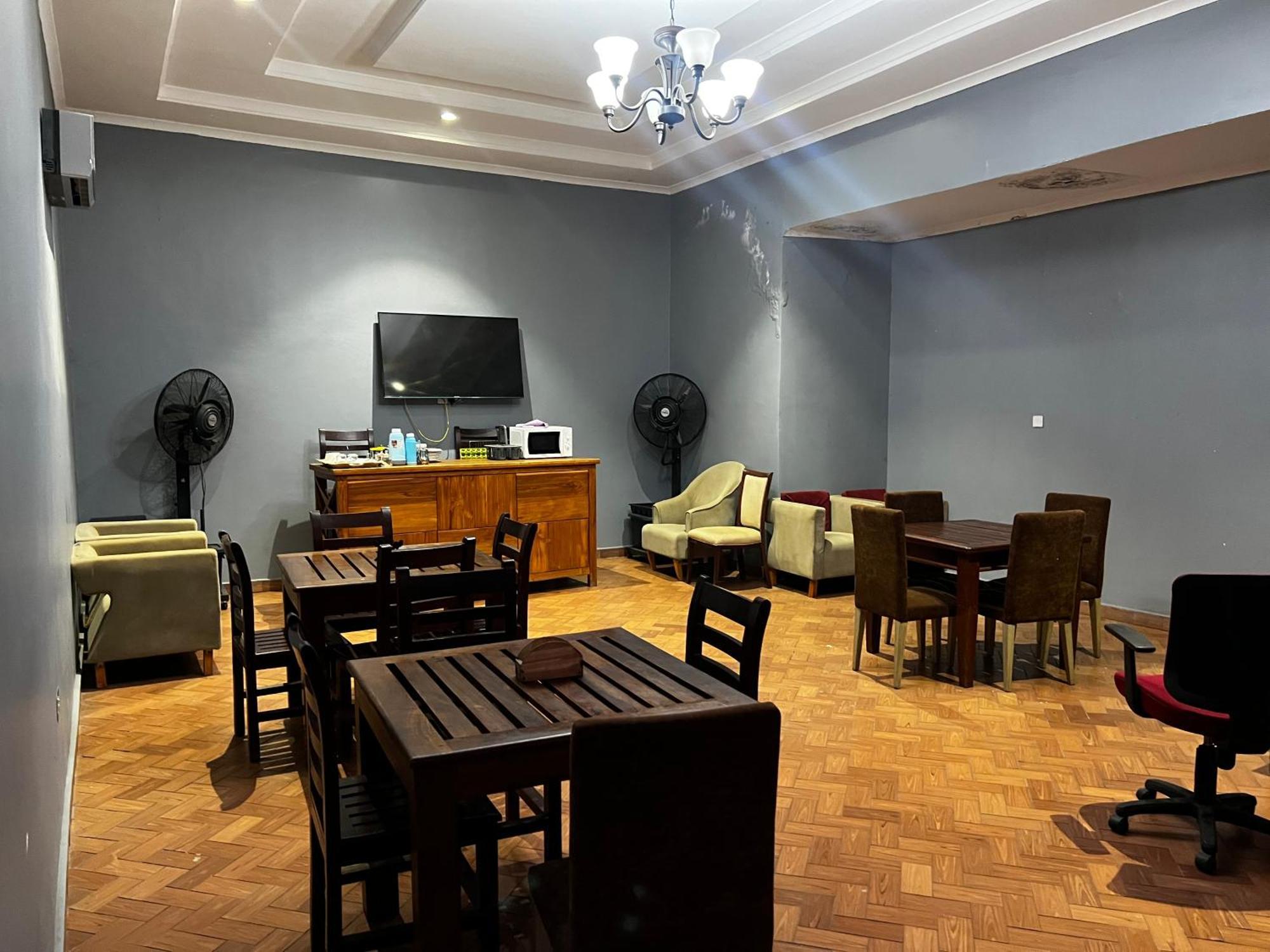 Auberge de jeunesse K27 Premier Backpackers à Dar es Salaam Extérieur photo