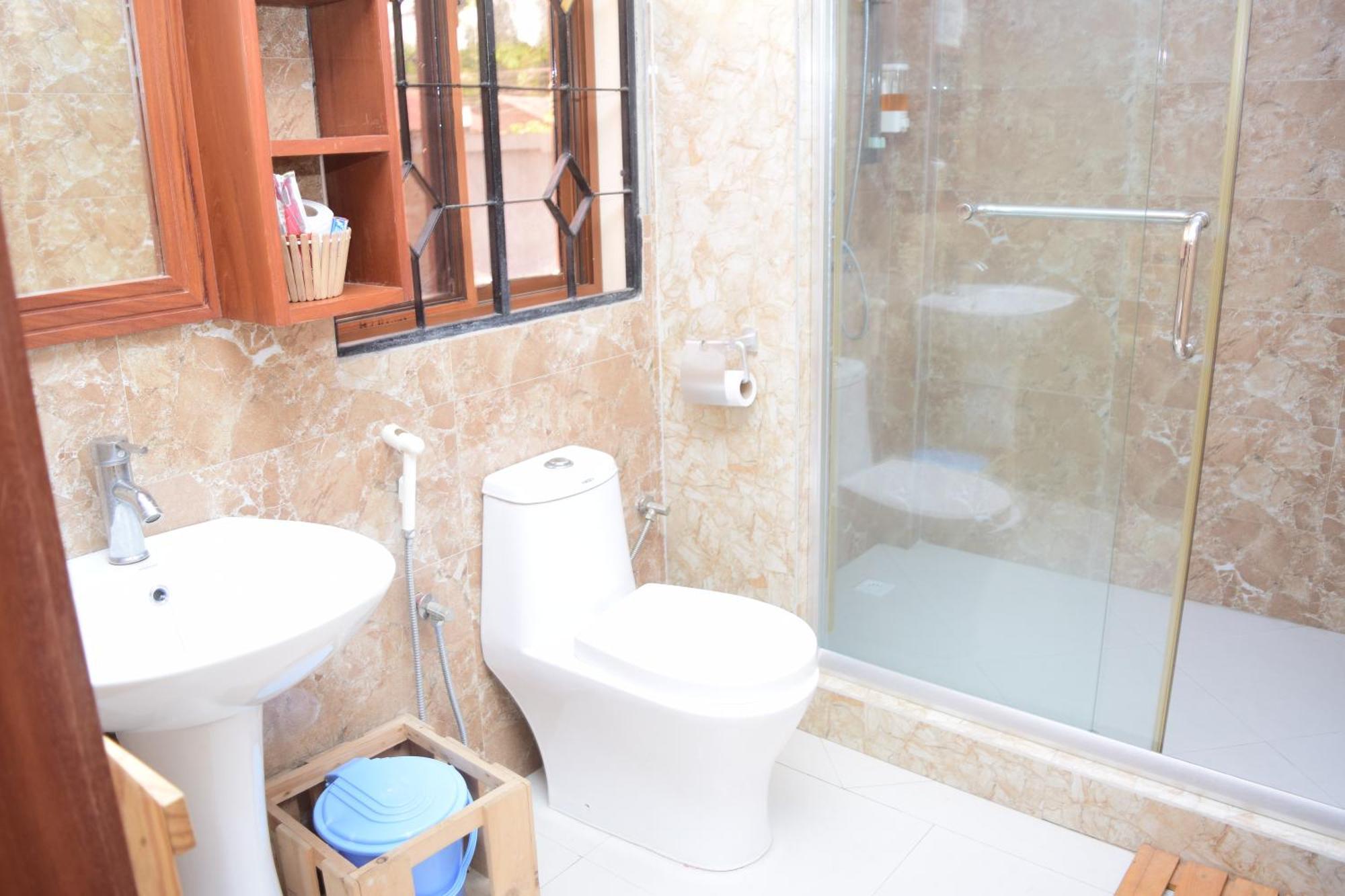 Auberge de jeunesse K27 Premier Backpackers à Dar es Salaam Extérieur photo