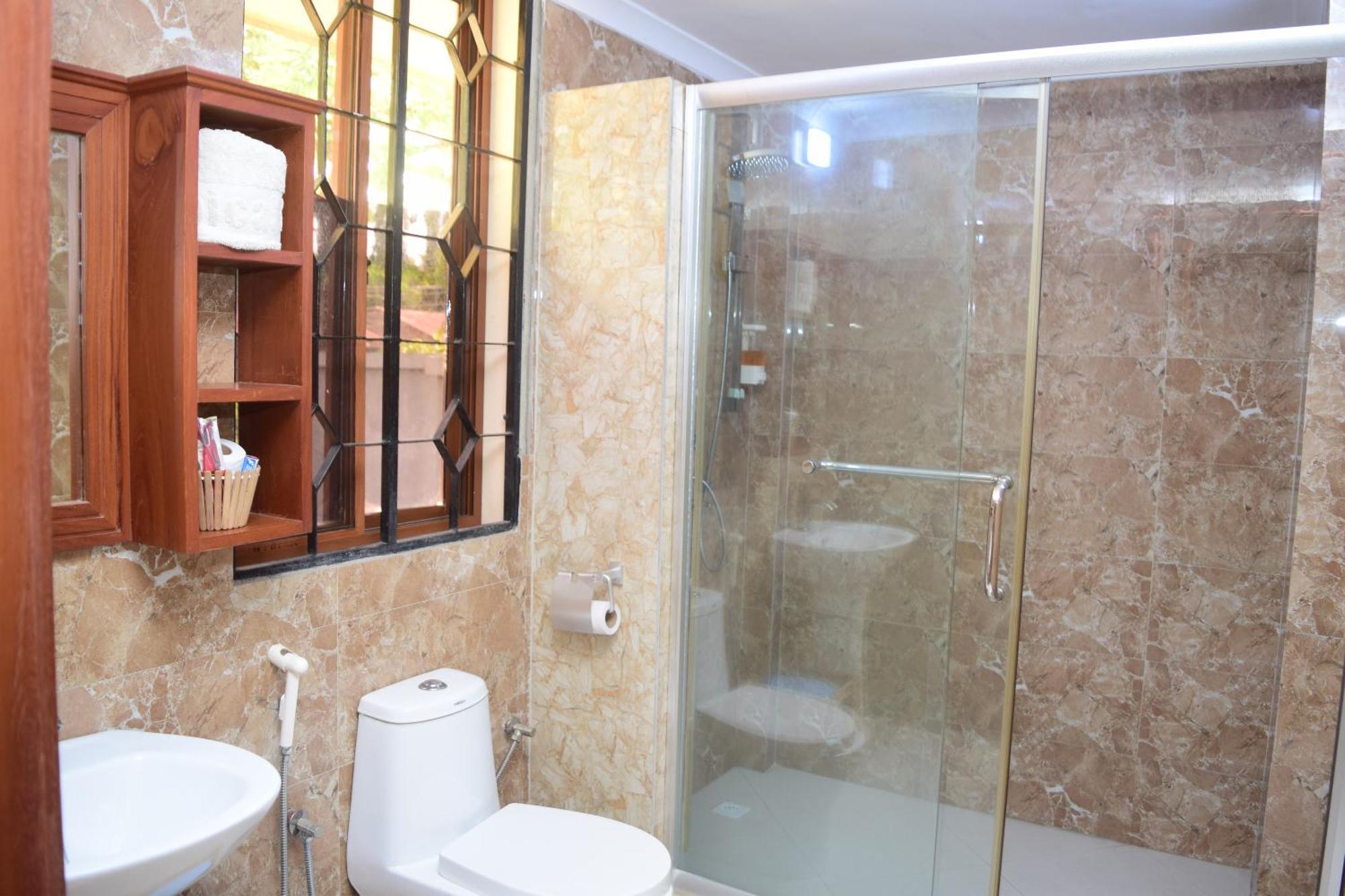 Auberge de jeunesse K27 Premier Backpackers à Dar es Salaam Extérieur photo