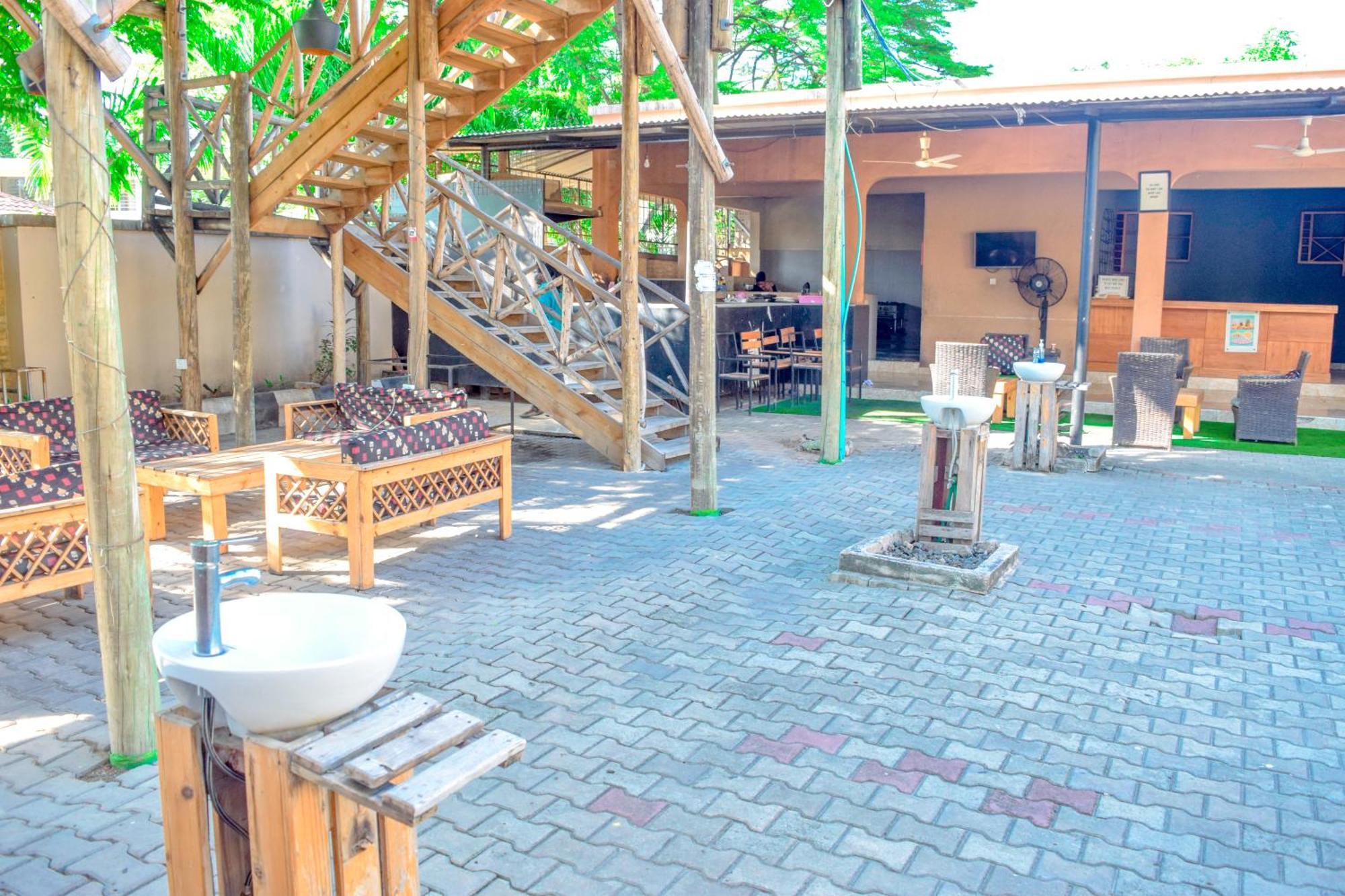 Auberge de jeunesse K27 Premier Backpackers à Dar es Salaam Extérieur photo