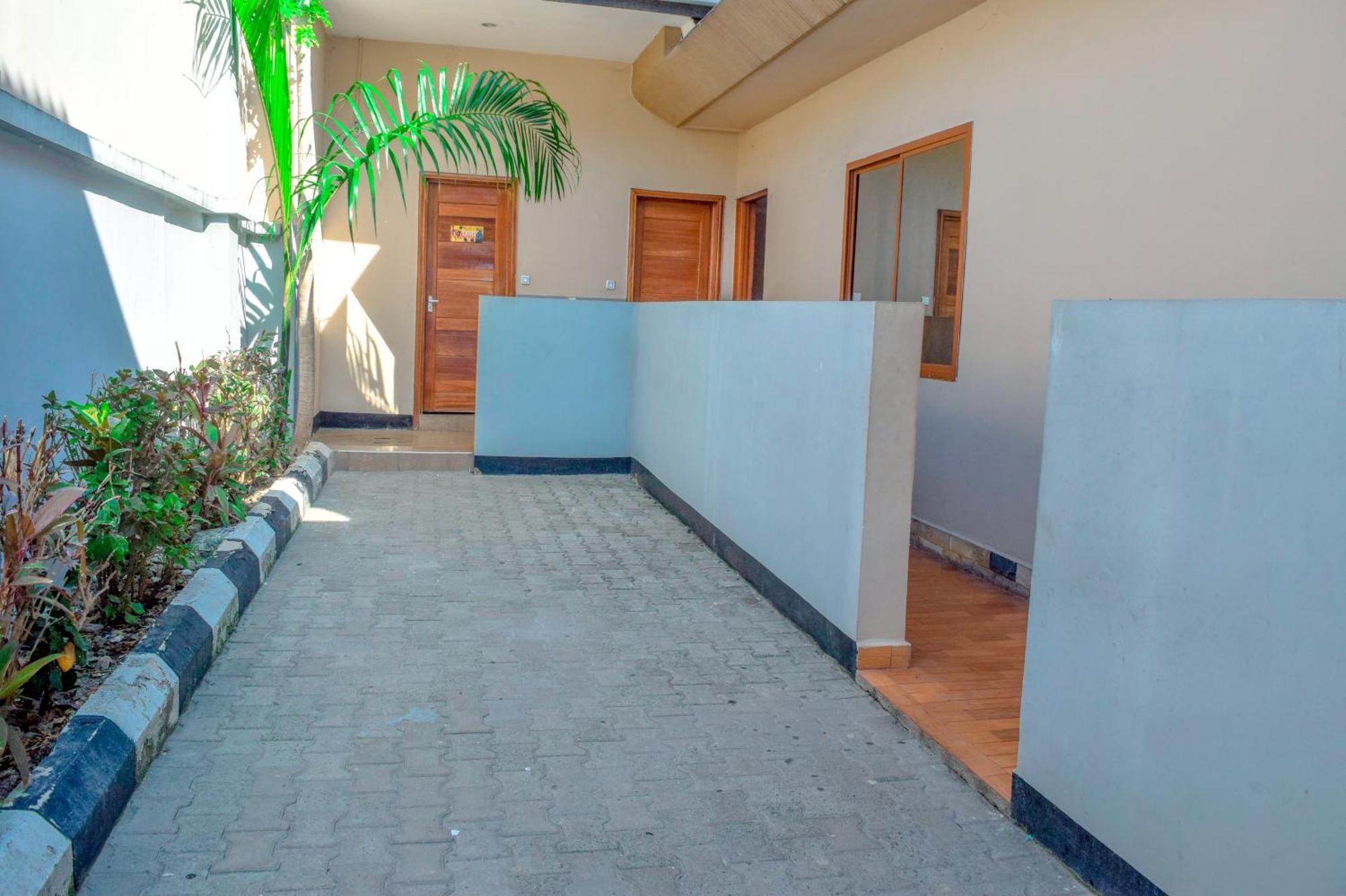 Auberge de jeunesse K27 Premier Backpackers à Dar es Salaam Extérieur photo
