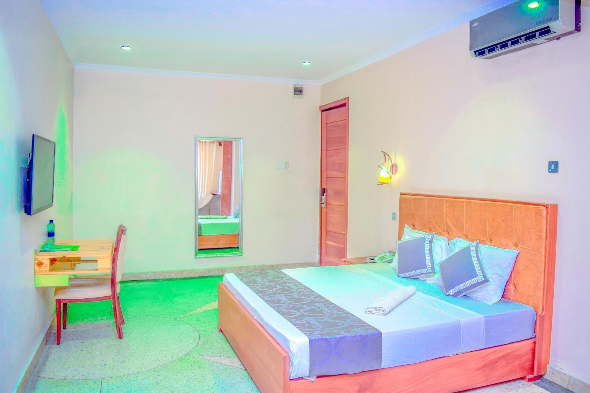 Auberge de jeunesse K27 Premier Backpackers à Dar es Salaam Extérieur photo